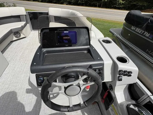 Slide: The Image of Harris Cruiser 250 2024 - 8