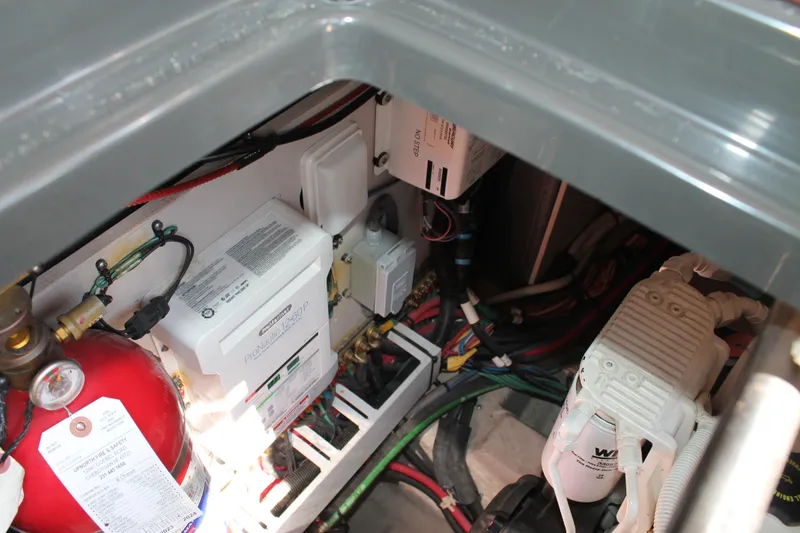 Slide: The Image of Sea Ray 470 Sundancer 2015 - 55