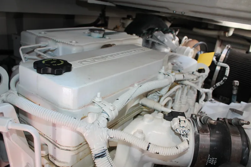 Slide: The Image of Sea Ray 470 Sundancer 2015 - 57