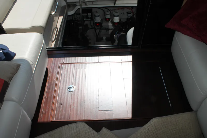 Slide: The Image of Sea Ray 470 Sundancer 2015 - 64