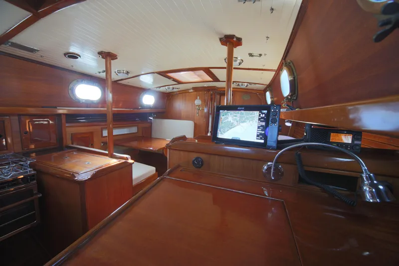 Slide: The Image of Westsail 32 Shipmaster 1979 - 60