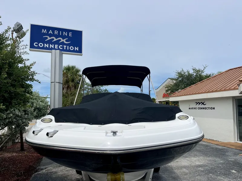 Slide: The Image of Hurricane 2400 2019 - 22