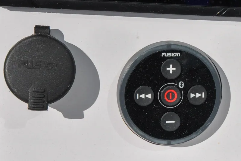 Slide: The Image of Axopar 24 HT - Bridge Deck - Pilot Station - Stereo Controls - 32