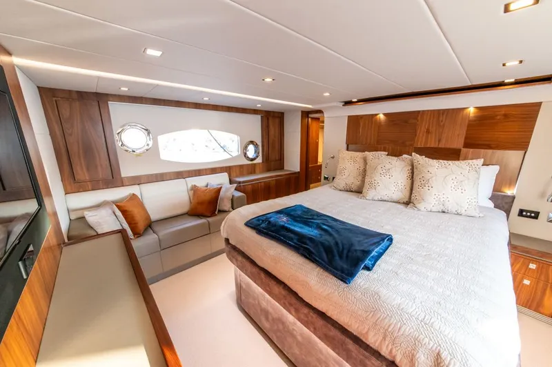 Slide: The Image of Riviera 6000 Sport Yacht Platinum Edition 2022 - 63