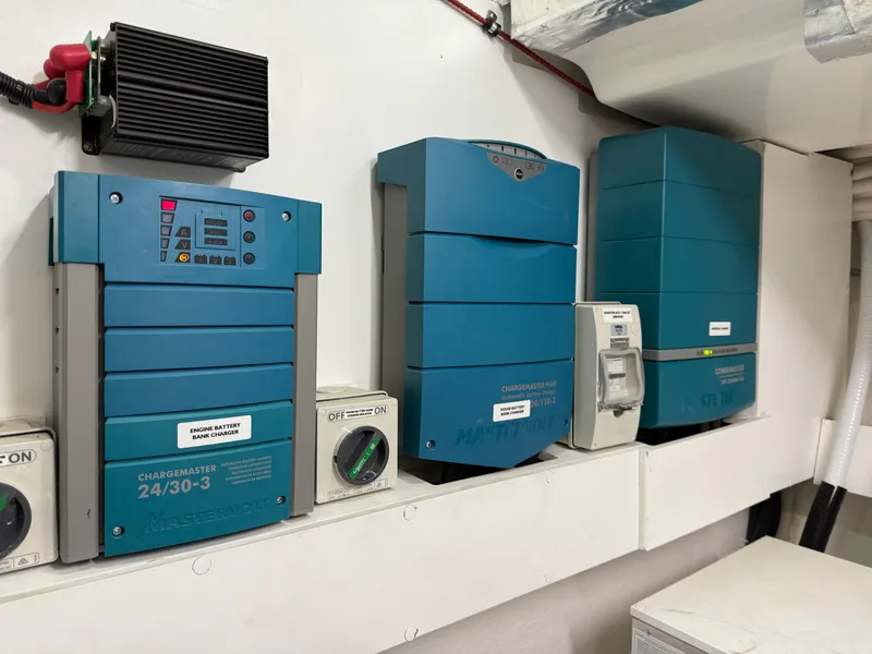 Slide: The Image of Riviera 6000 Sport Yacht Platinum Edition 2022 - 72