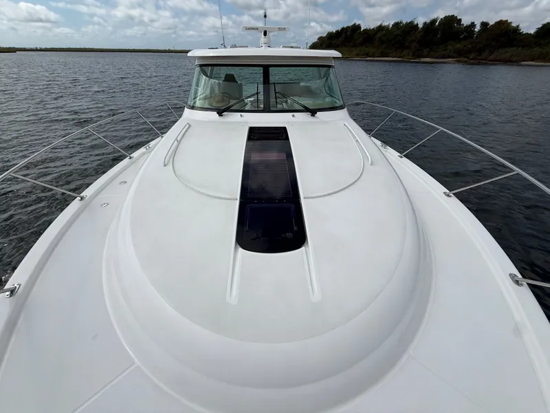 Slide: The Image of Tiara 3900 Coronet 2015 - 47