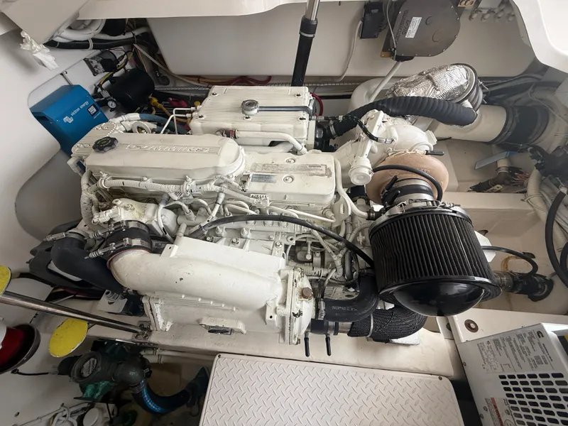 Slide: The Image of Tiara 3900 Coronet 2015 - 63