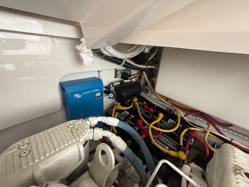 Slide: The Image of Tiara 3900 Coronet 2015 - 69