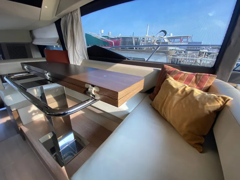 Slide: The Image of Azimut 50 fly 2017 - 42