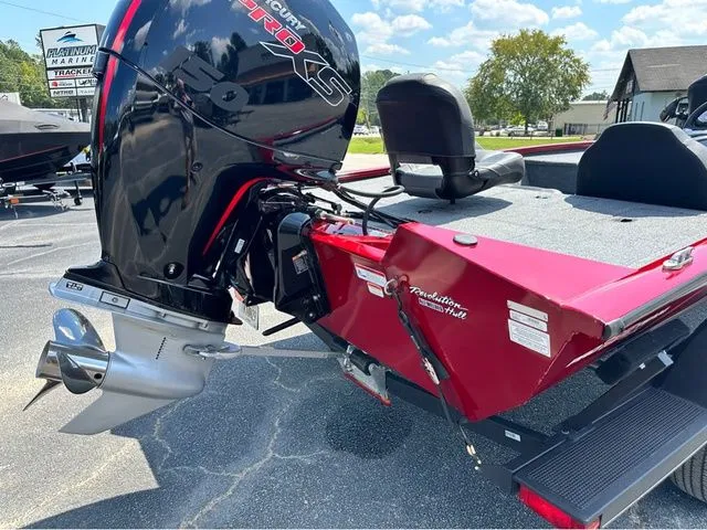 Slide: The Image of Tracker Pro Team 195 Tournament Edition 2022 - 4