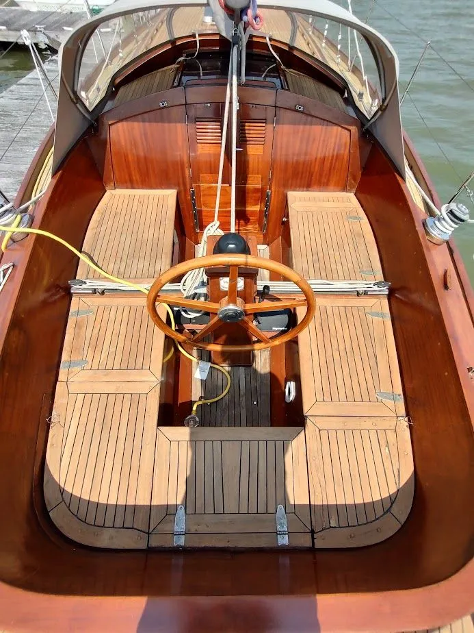 Slide: The Image of Vindo 45 1985 - 22