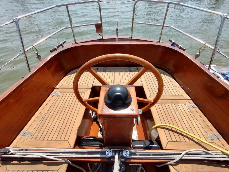 Slide: The Image of Vindo 45 1985 - 28