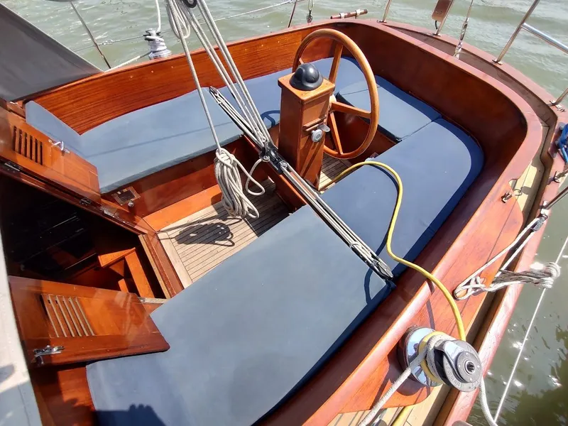 Slide: The Image of Vindo 45 1985 - 30