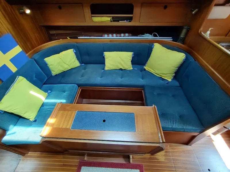 Slide: The Image of Vindo 45 1985 - 41