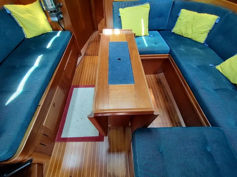 Slide: The Image of Vindo 45 1985 - 43