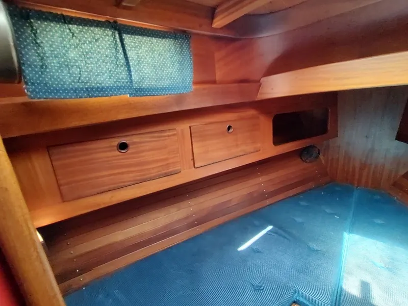 Slide: The Image of Vindo 45 1985 - 70