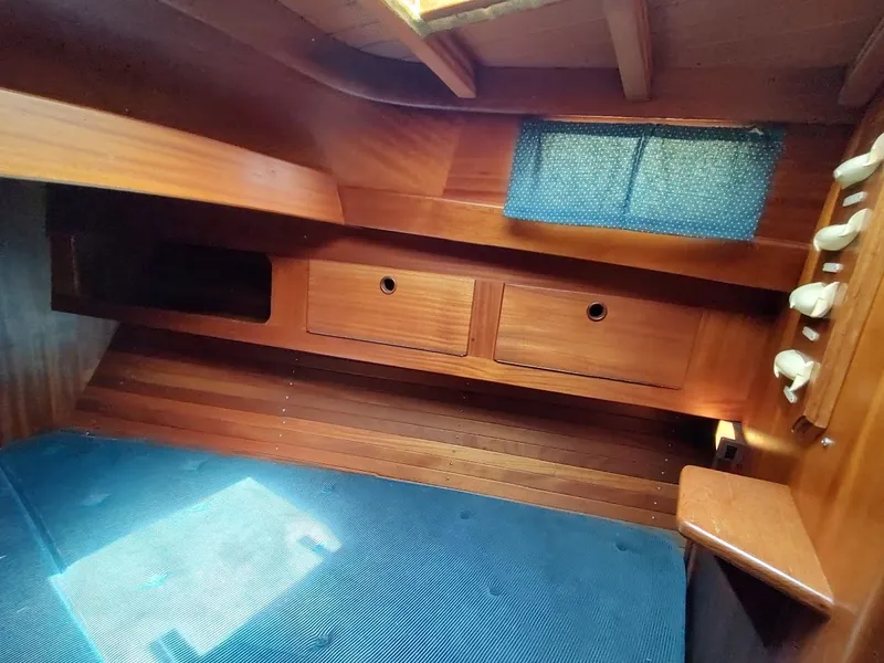 Slide: The Image of Vindo 45 1985 - 71