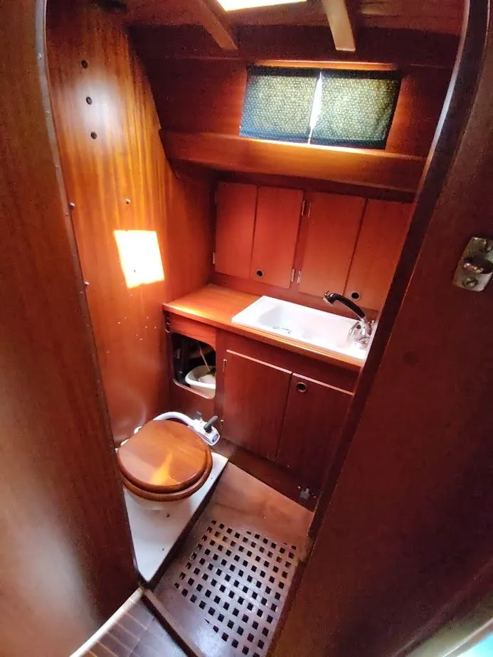 Slide: The Image of Vindo 45 1985 - 73