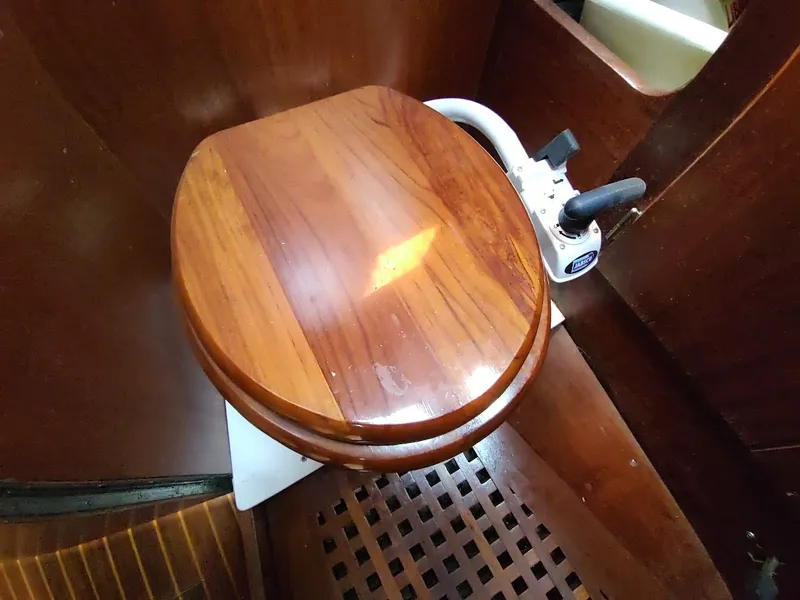 Slide: The Image of Vindo 45 1985 - 74