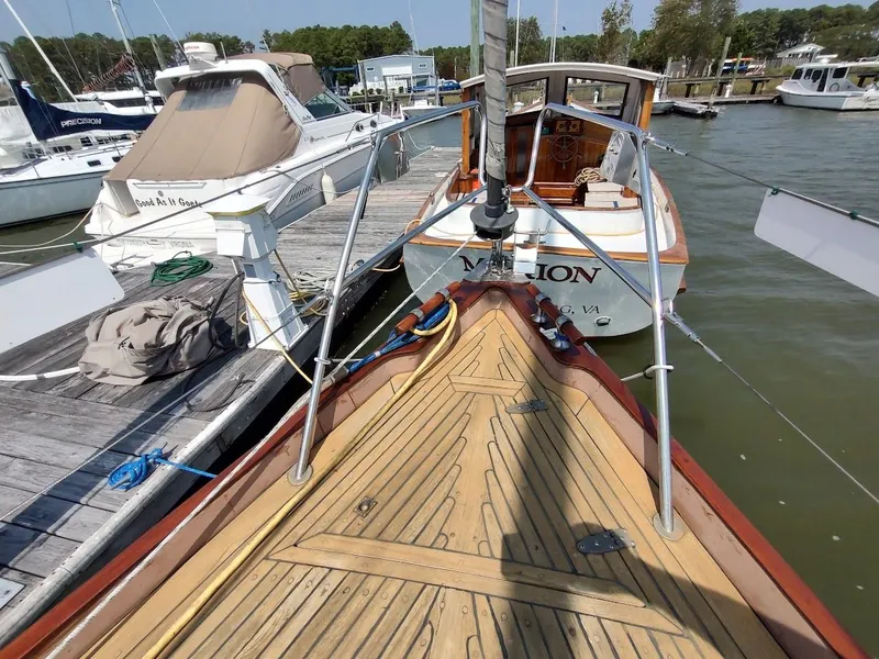 Slide: The Image of Vindo 45 1985 - 8