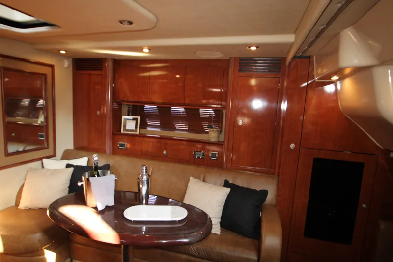 Slide: The Image of Luxurious 2006 Sea Ray 400 Sundancer yacht interior with modern kitchen amenities. - 18