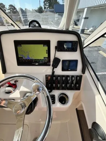 Slide: The Image of Grady-White Freedom 235 2023 - 16