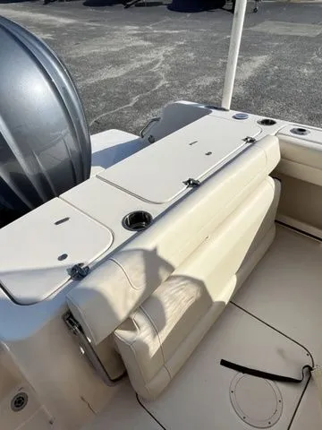 Slide: The Image of Grady-White Freedom 235 2023 - 6