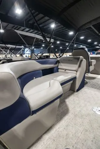 Slide: The Image of South Bay 222RS LE 2.75 2026 - 4