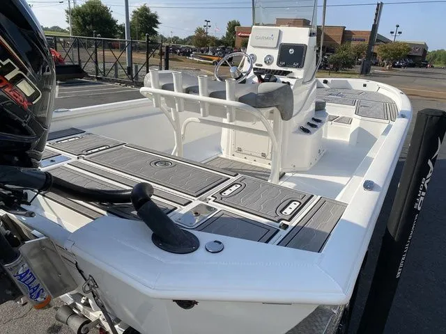 Slide: The Image of Avid 21 Mag 2023 - 6