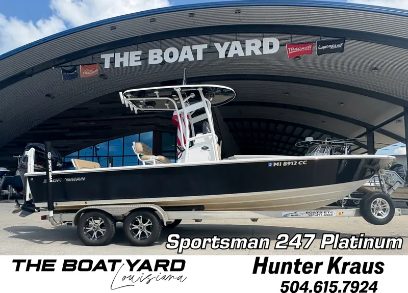 The Image of Sportsman Masters 247 Bay Boat 2016 - 1