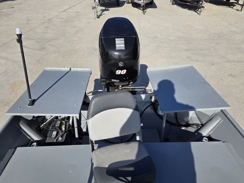 Slide: The Image of 1991 Alumaweld FLATBOAT with Suzuki 90 HP outboard motor. - 7