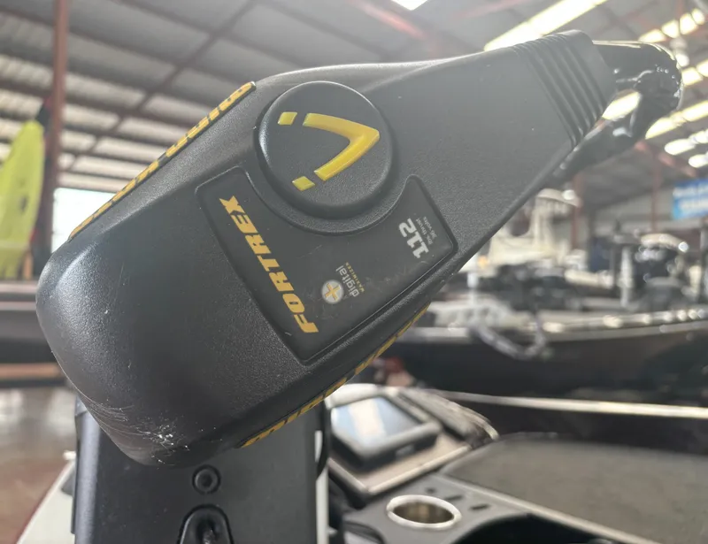 Slide: The Image of Ranger Z520C DC 2015 - 12