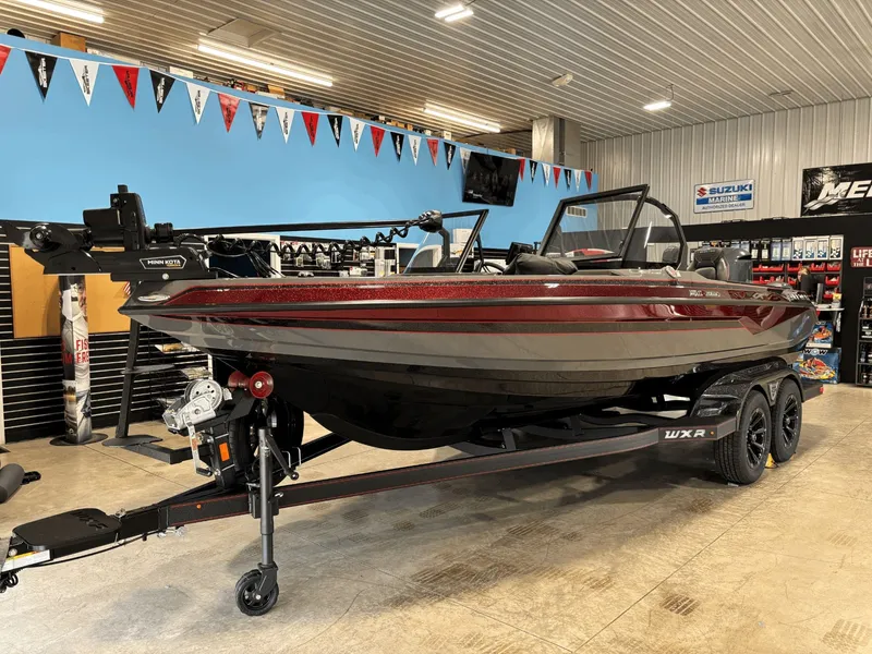 Slide: The Image of Skeeter WXR2060 F 2026 - 2