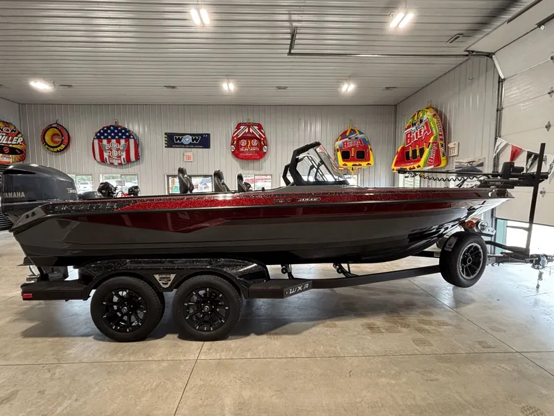 Slide: The Image of Skeeter WXR2060 F 2026 - 20