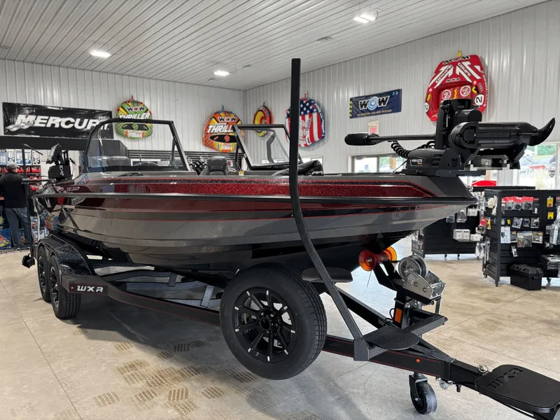 Slide: The Image of Skeeter WXR2060 F 2026 - 3