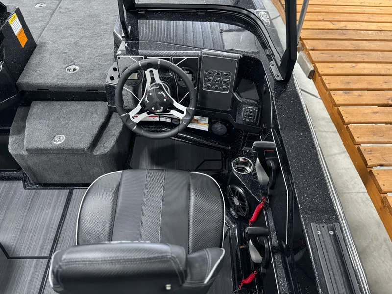 Slide: The Image of Skeeter WXR2060 2026 - 11