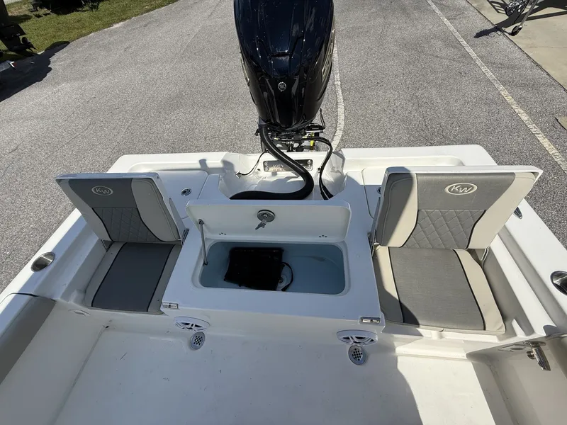 Slide: The Image of Key West 230 Bay Reef 2026 - 5