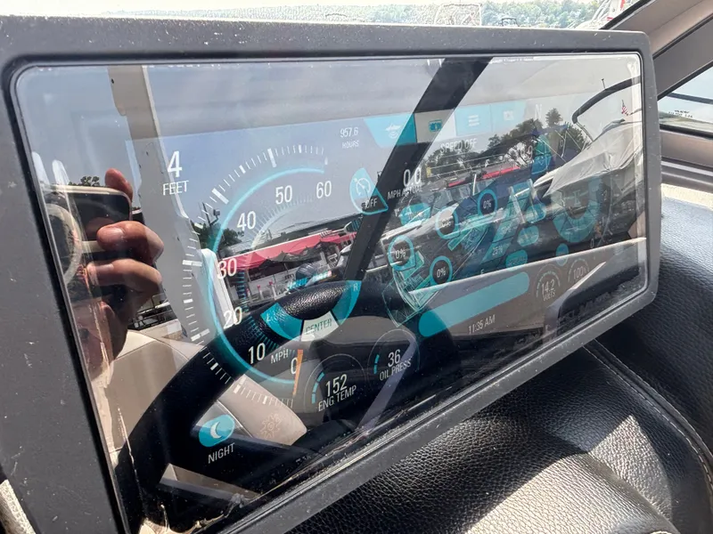 Slide: The Image of Malibu Wakesetter 22 VLX 2018 - 531