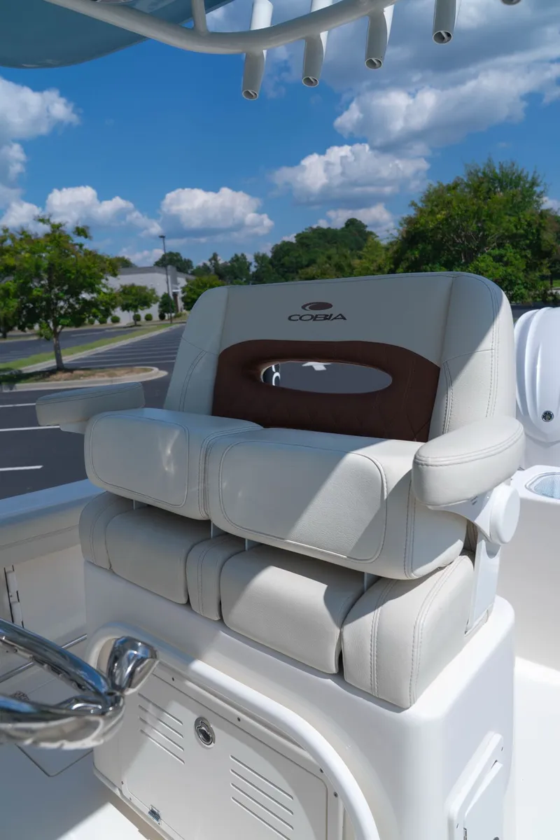Slide: The Image of Cobia 240 Center Console 2023 - 8