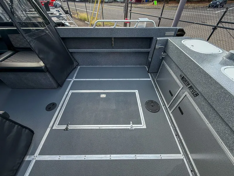 Slide: The Image of North River 21' Seahawk 2026 - 17