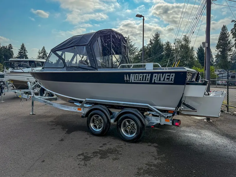 Slide: The Image of North River 21' Seahawk 2026 - 3