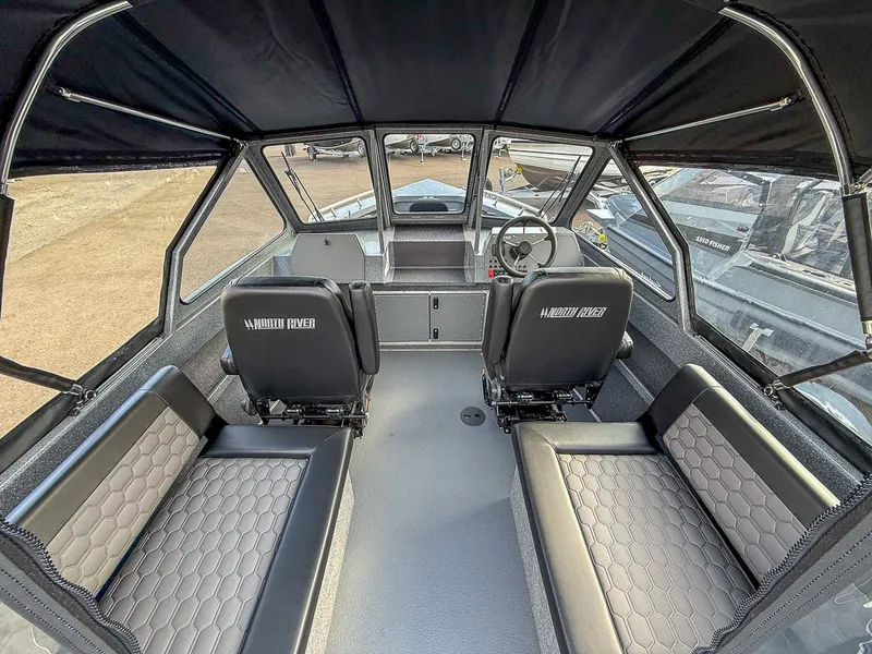 Slide: The Image of North River 21' Seahawk 2026 - 7