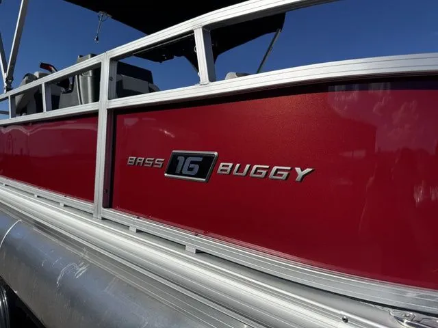 Slide: The Image of Sun Tracker Bass Buggy 16 XL Select 2026 - 6