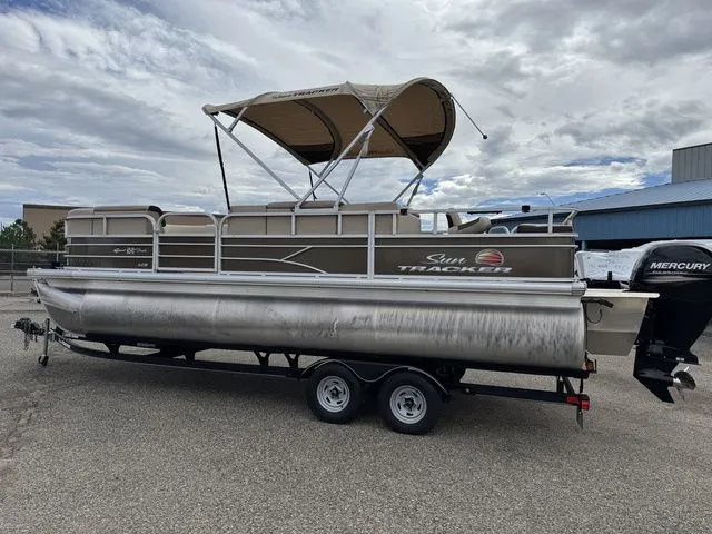 Slide: The Image of Sun Tracker SportFish 22 XP3 2018 - 20