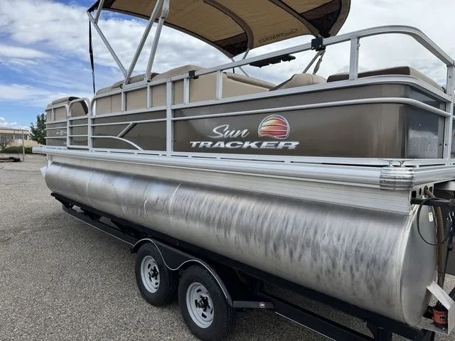 Slide: The Image of Sun Tracker SportFish 22 XP3 2018 - 22