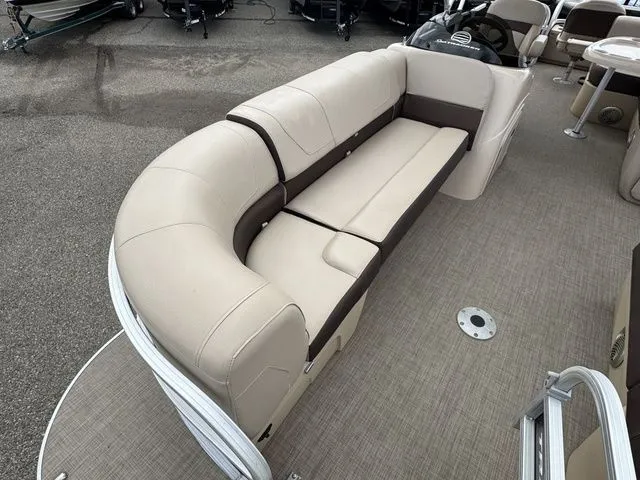 Slide: The Image of Sun Tracker SportFish 22 XP3 2018 - 30