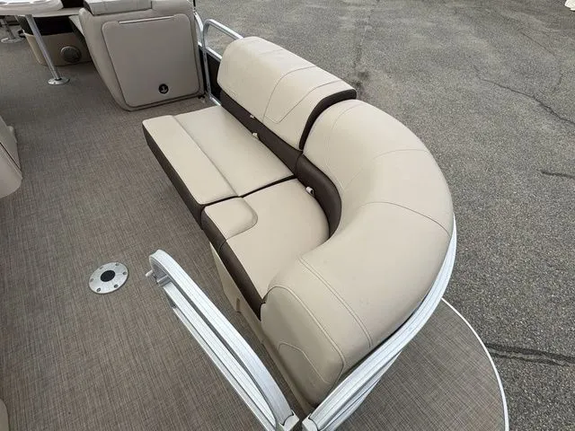 Slide: The Image of Sun Tracker SportFish 22 XP3 2018 - 31