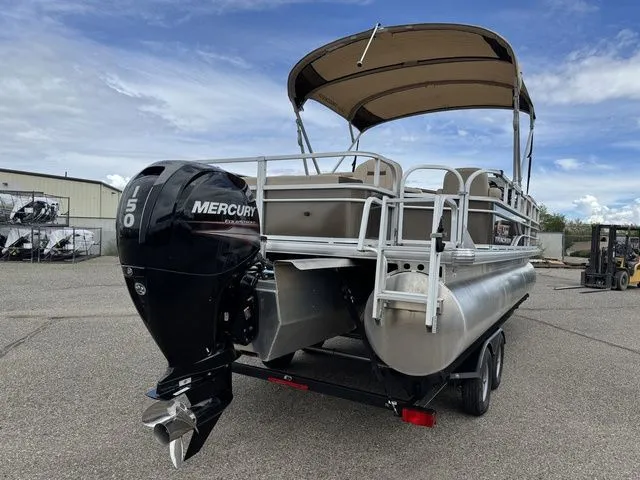 Slide: The Image of Sun Tracker SportFish 22 XP3 2018 - 4