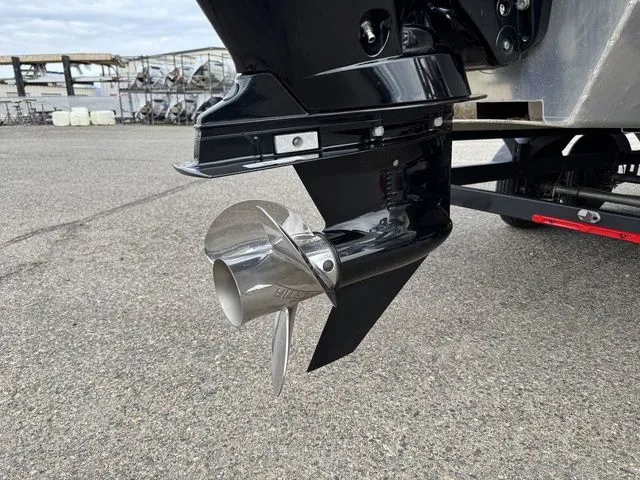 Slide: The Image of Sun Tracker SportFish 22 XP3 2018 - 8