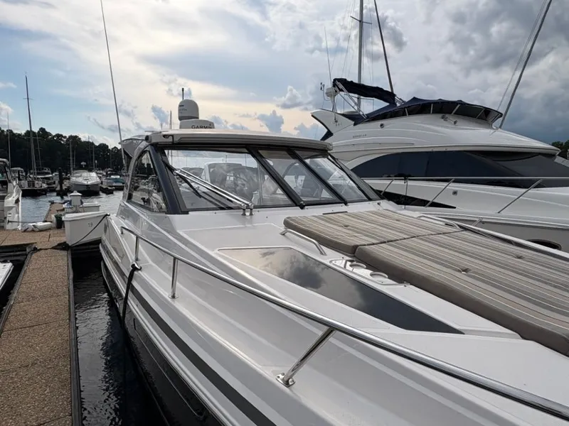 Slide: The Image of Regal 35 Sport Coupe 2017 - 20